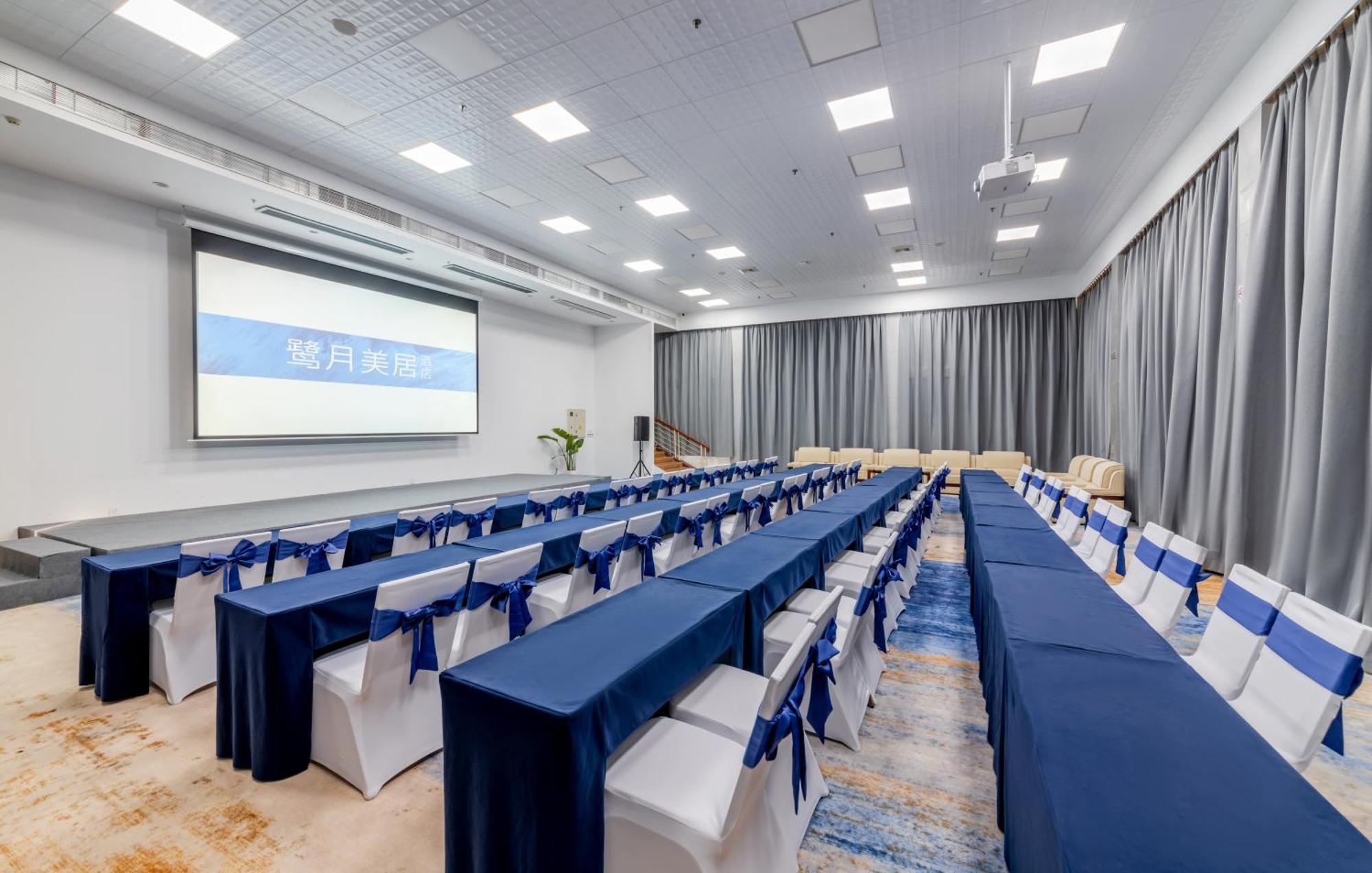 Luyue Hotel Movie Hotel Huaqiangbei Convention And Exhibition Center Branch Shenzhen Exterior photo