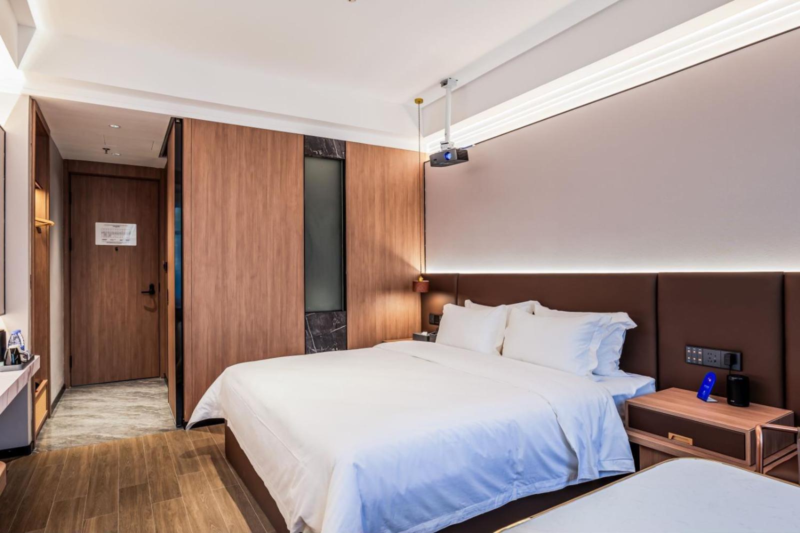Luyue Hotel Movie Hotel Huaqiangbei Convention And Exhibition Center Branch Shenzhen Exterior photo